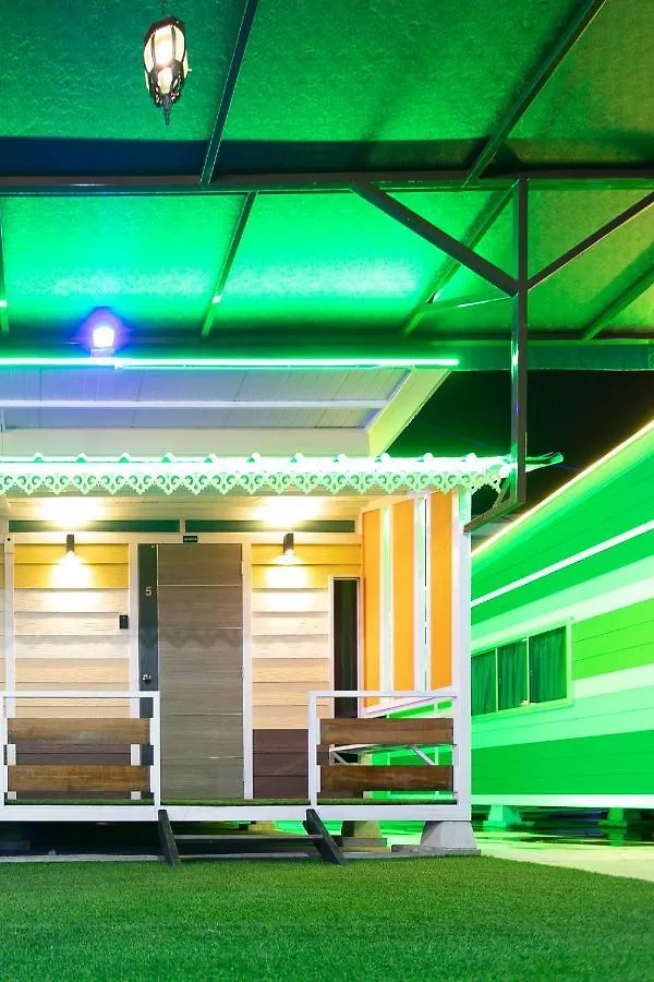 Razo Mini Cabin House W/Bathroom 2Pax Bbq Butterworth 0*,  Malaysia