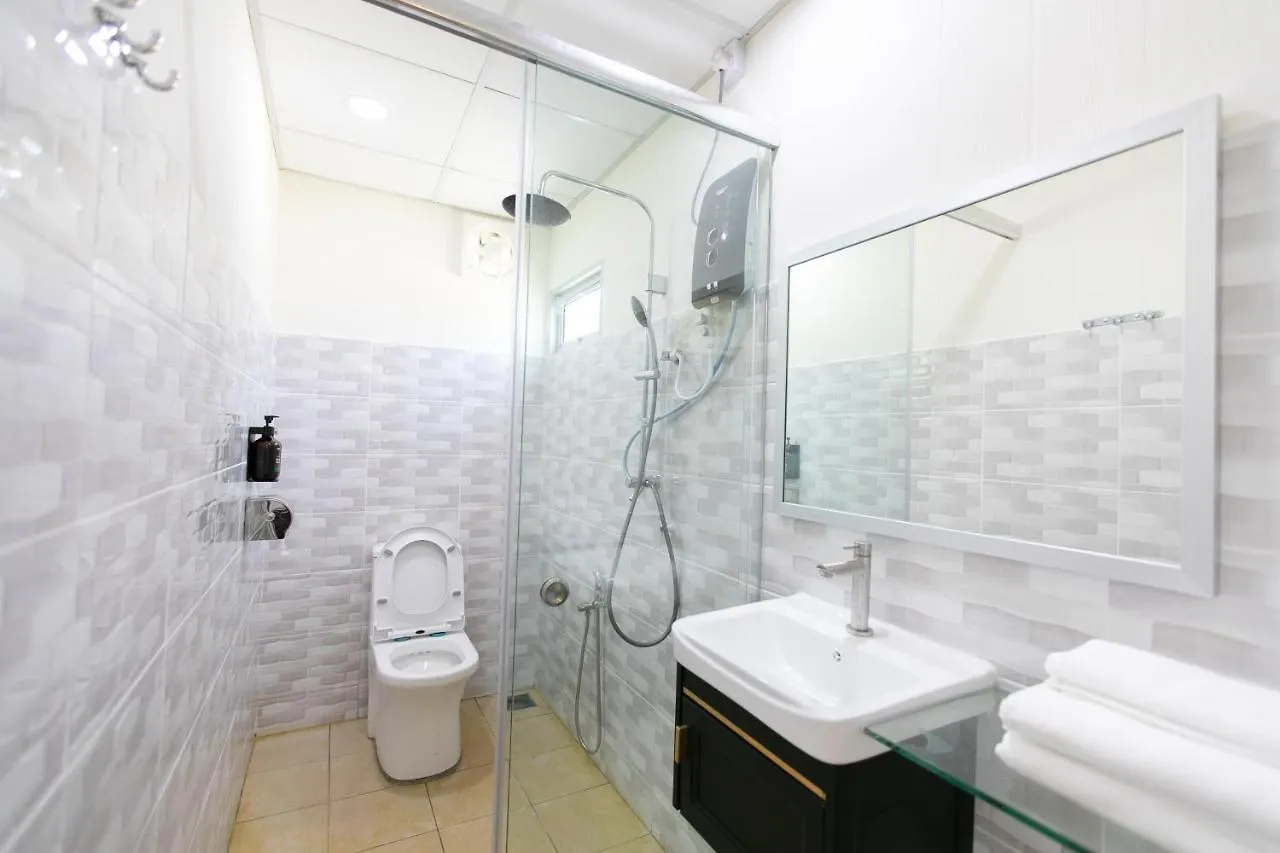 Razo Mini Cabin House W/Bathroom 2Pax Bbq Butterworth 0*,